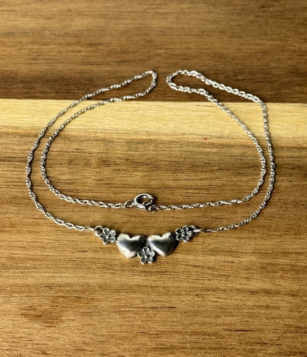 James Avery Retired Sterling Silver Flower Heart Necklace 15”